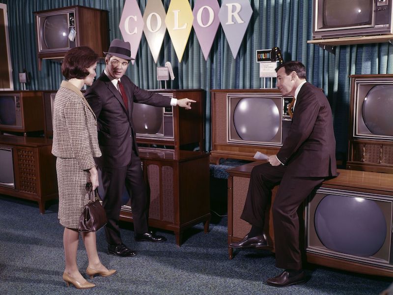 first-tv-color